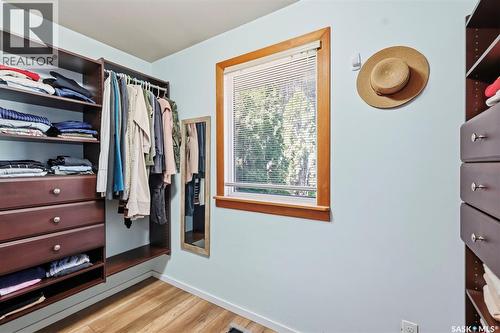 301 29Th Street W, Saskatoon, SK - Indoor With Storage