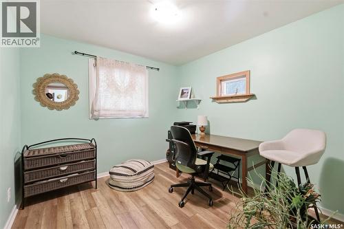 301 29Th Street W, Saskatoon, SK - Indoor