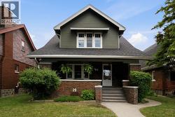 1742 ONEIDA COURT Windsor, ON N8Y 1S8