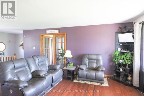 1738 8Th Line, Selwyn, ON 