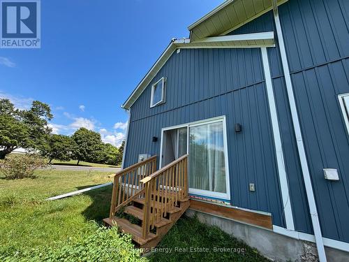 2 - 18683 LOYALIST PARKWAY , Prince Edward County (Hillier Ward), Ontario K0K 2J0 3