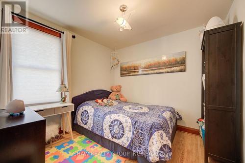 97 Francis Street, Cambridge, ON - Indoor Photo Showing Bedroom