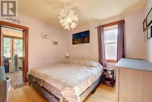 97 Francis Street, Cambridge, ON - Indoor Photo Showing Bedroom