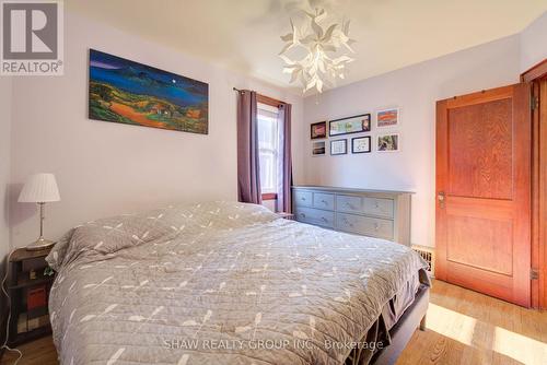 97 Francis Street, Cambridge, ON - Indoor Photo Showing Bedroom
