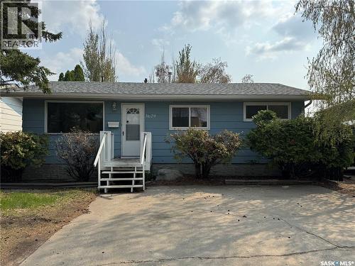 3629 Centennial Drive, Saskatoon, SK - Outdoor