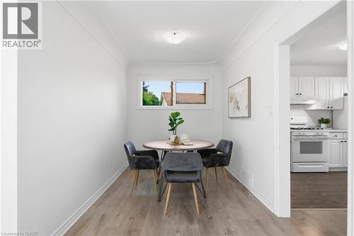 87 Radford Street, Hamilton, ON - Indoor Photo Showing Dining Room