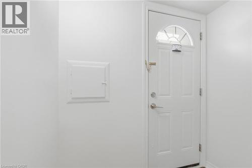 87 Radford Street, Hamilton, ON - Indoor Photo Showing Other Room