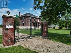 5255 PHILP ROAD  Lincoln (Beamsville), ON L3J 2E8