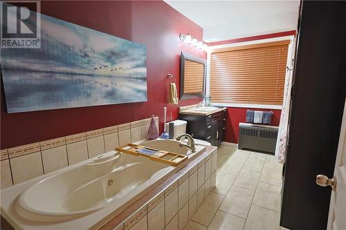 42 Elk'S Club Road, Onaping, ON - Indoor Photo Showing Bathroom