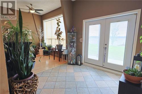 42 Elk'S Club Road, Onaping, ON - Indoor Photo Showing Other Room