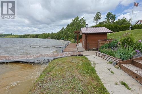 42 Elk'S Club Road, Onaping, ON - Outdoor