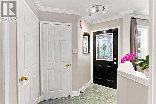 52 Wells Crescent, Whitby, ON - Indoor Photo Showing Other Room