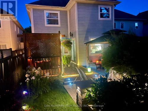 52 Wells Crescent, Whitby, ON - Outdoor With Exterior