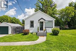 247 MURIEL STREET  Newmarket, ON L3Y 3N2