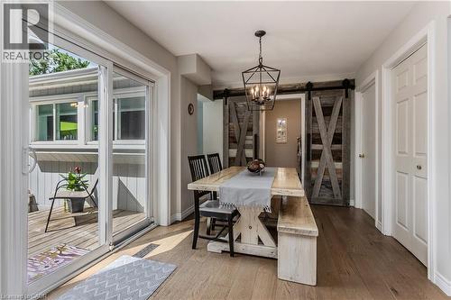 2124 Sandringham Drive, Burlington, ON - Indoor