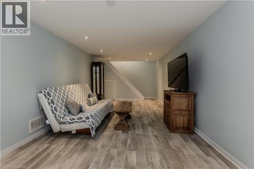 2124 Sandringham Drive, Burlington, ON - Indoor Photo Showing Other Room