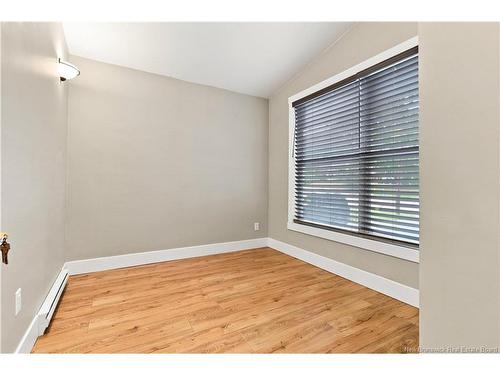 836 Windsor St, Fredericton, NB - Indoor Photo Showing Other Room