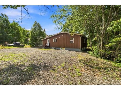 836 Windsor St, Fredericton, NB - Outdoor