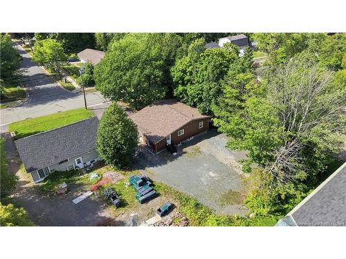 836 Windsor St, Fredericton, NB - Outdoor
