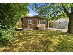 836 Windsor ST  Fredericton, NB E3B 4G5