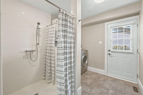 2656 Spruce Needle Drive, Mississauga, ON - Indoor Photo Showing Bathroom