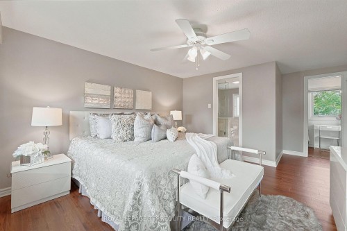 2656 Spruce Needle Drive, Mississauga, ON - Indoor Photo Showing Bedroom