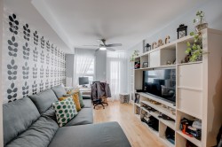 192 Av. Laurier E.  Montréal (Le Plateau-Mont-Royal), QC H2T 1E9