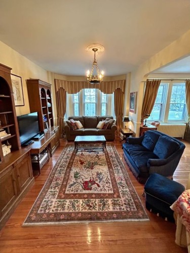 Living Room - 16-376 Av. Redfern, Westmount, QC - Indoor Photo Showing Living Room