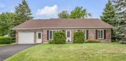 6520 Rue des Lupins  Lévis (Les Chutes-De-La-Chaudière-Est), QC G6X 3J9
