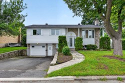 420 Rue des Prés  Montréal (L'Île-Bizard/Sainte-Geneviève), QC H9C 1R9