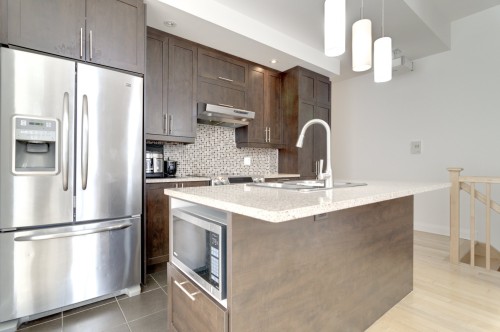 Cuisine - 3514 Rue Des Francs-Bourgeois, Boisbriand, QC - Indoor Photo Showing Kitchen With Upgraded Kitchen