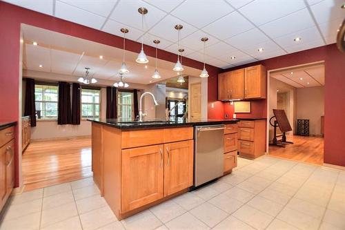 9 Ostermann Rd, St Andrews, MB - Indoor Photo Showing Kitchen