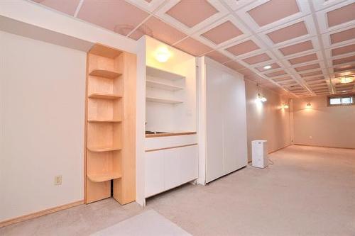 9 Ostermann Rd, St Andrews, MB - Indoor Photo Showing Other Room