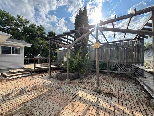9 Ostermann Rd, St Andrews, MB - Outdoor With Deck Patio Veranda