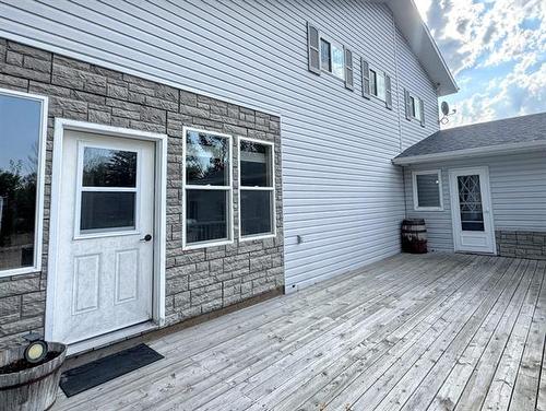 9 Ostermann Rd, St Andrews, MB - Outdoor With Deck Patio Veranda With Exterior