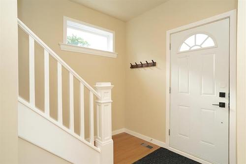 591 Church Ave, Winnipeg, MB - Indoor Photo Showing Other Room