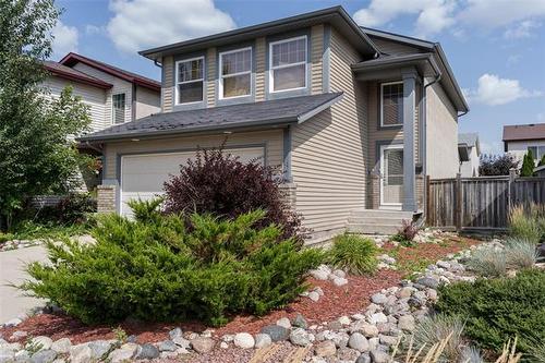 11 Brunet Prom, Winnipeg, MB - Outdoor