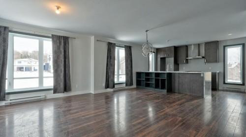 Salle à manger - 531 Av. Du Jade, Sainte-Marie, QC - Indoor Photo Showing Kitchen