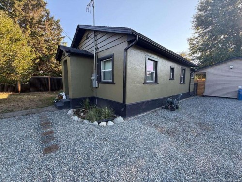 726 Bruce Ave, Nanaimo, BC 