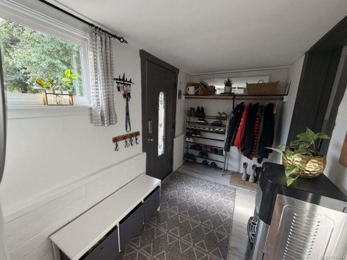 726 Bruce Ave, Nanaimo, BC 