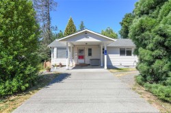 635 Pritchard Rd Comox, BC V9M 3J1