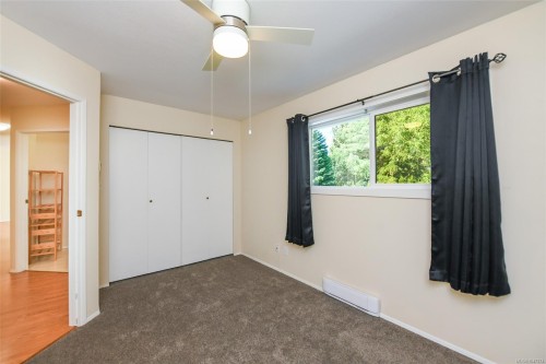 635 Pritchard Rd, Comox, BC 