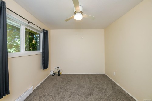 635 Pritchard Rd, Comox, BC 