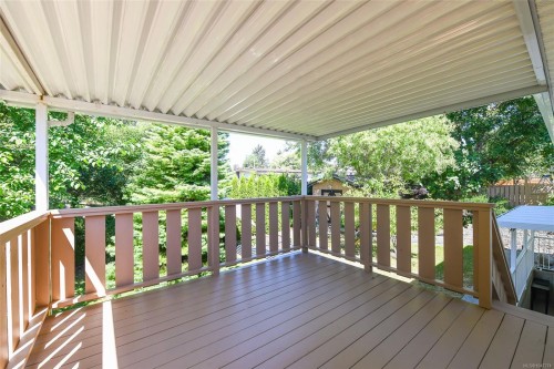 635 Pritchard Rd, Comox, BC 