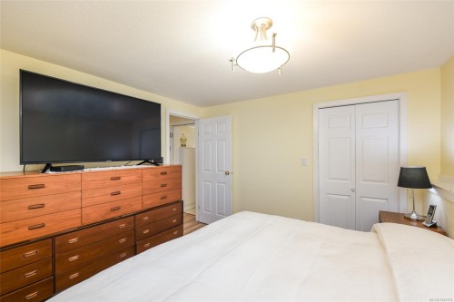 635 Pritchard Rd, Comox, BC 