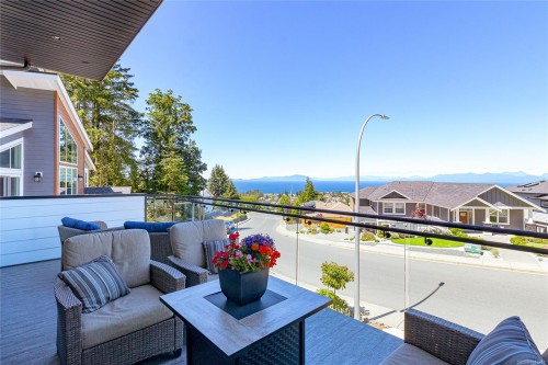 4701 Ambience Dr, Nanaimo, BC 