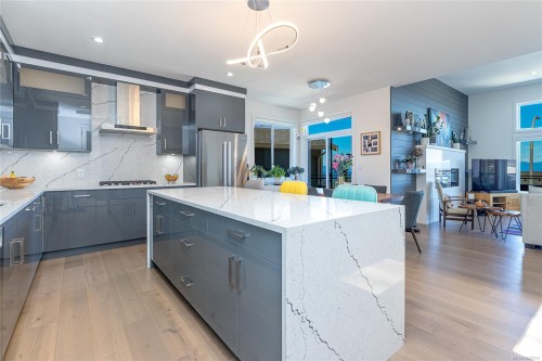 4701 Ambience Dr, Nanaimo, BC 