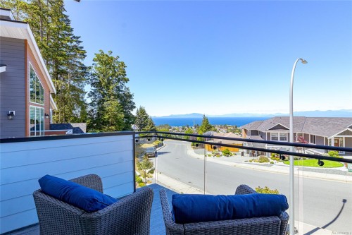 4701 Ambience Dr, Nanaimo, BC 