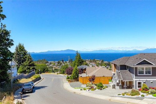 4701 Ambience Dr, Nanaimo, BC 