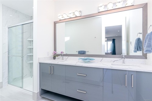 4701 Ambience Dr, Nanaimo, BC 
